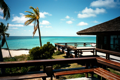 Bahamy, Chop Cay, plážový dům